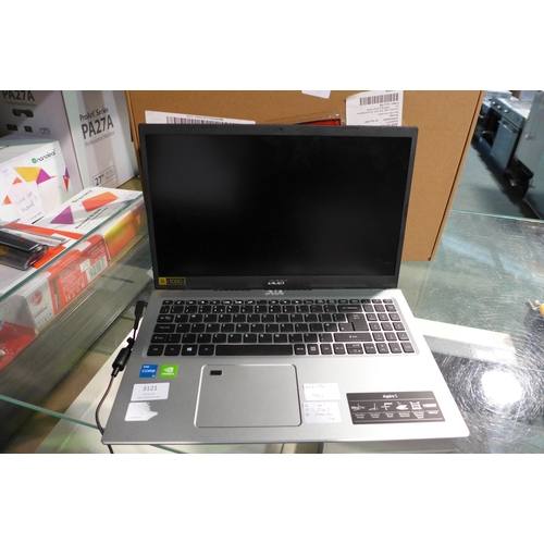 3121 - Acer Aspire 5 15.6