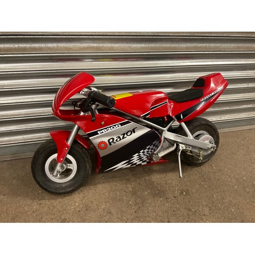 2465 - Razor PR200 electric toy motorbike (Police repossession)