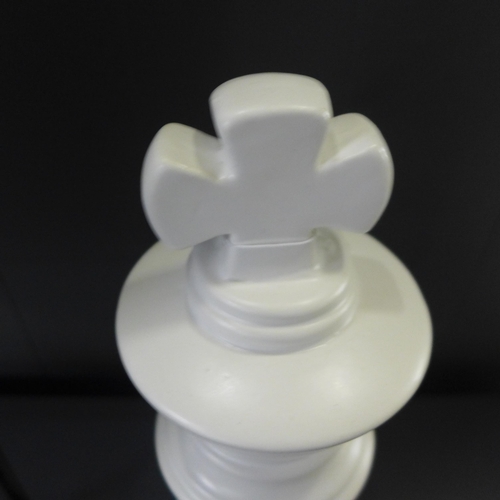 1330 - A white ceramic king chess piece, H 30cms (FPC2109)   #