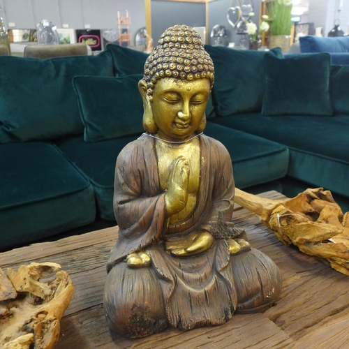 1364 - A meditating Buddha suitable for indoor or outdoor use, H 45cms (BU019422)   #