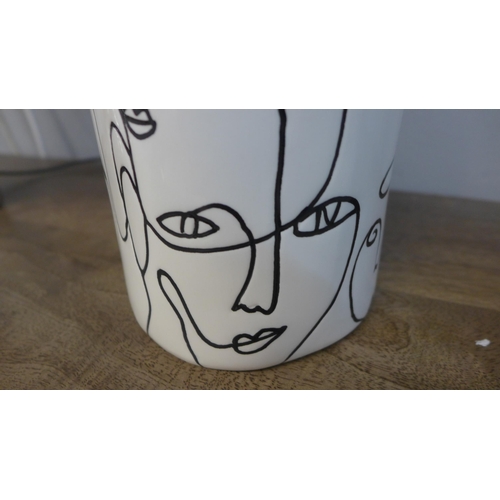 1368 - A Linework ceramic face vase, H 28cms (90594418)   #