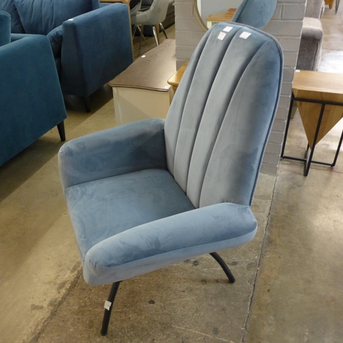 1397 - A Condor aqua velvet chair