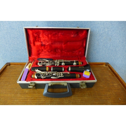 395 - A Boosey & Hawkes clarinet, cased