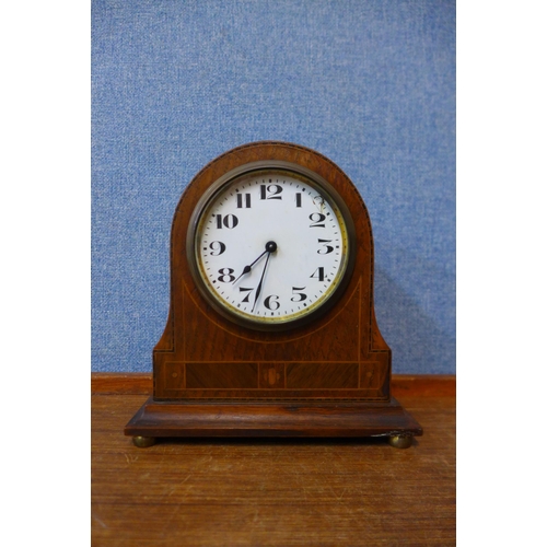 399 - An early 20th Century inlaid oak timepiece