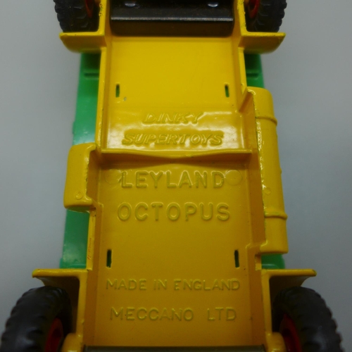 629 - A Dinky Toys 934 Leyland Octopus Wagon, boxed