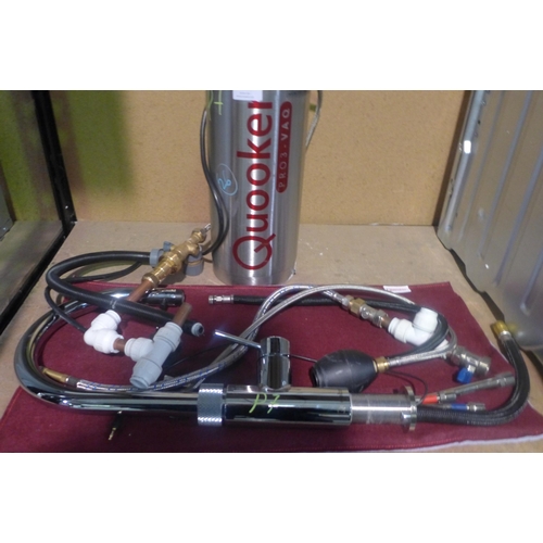 3009 - Quooker Flex 3-N-1 Chrome Boiling Water Tap (Model No:- 3XCHR) & PRO3-VAQE 3L Tank * This Lot Is Sub... 