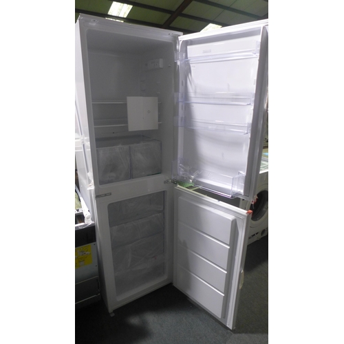 3030 - Zanussi 50/50 Fridge Freezer - Low Frost (H1772Xw548Xd549) - Model No:- ZNFN18FS5  * This Lot Is Sub... 