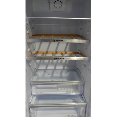 3118 - Hoover Integrated 70/30 Fridge Freezer (H1848Xw540XD540) * This Lot Is Subject To Vat