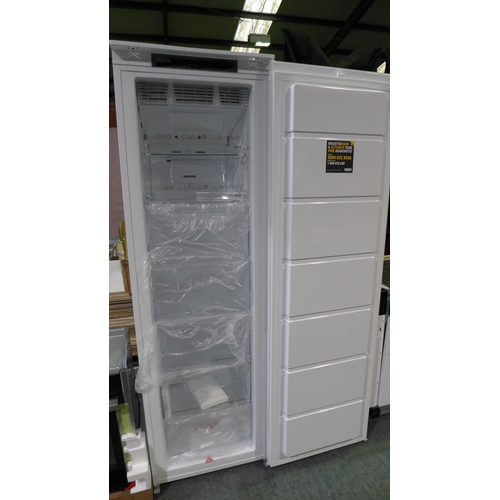 3135 - Zanussi Integrated Tower Freezer (Frost Free) (H1772Xw548XD549) - Model No:- ZUNN18FS1, Original RRP... 