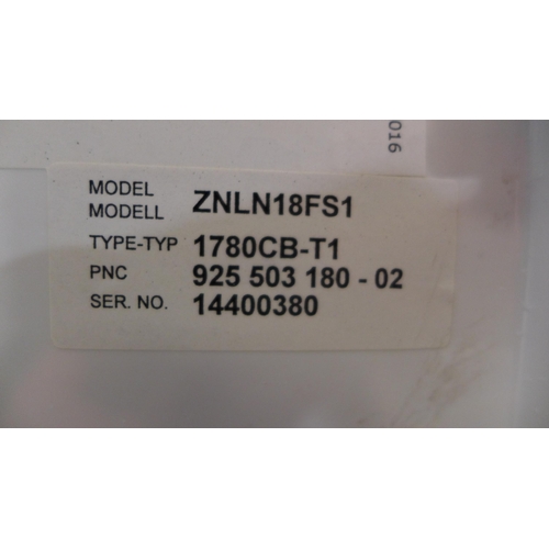 3141 - Zanussi 70/30 Fridge Freezer - Low Frost (H1772Xw548XD549) - Model No:- ZNLN18FS1, Original RRP £440... 