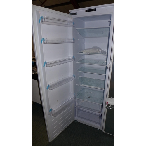 3151 - CDA Integrated Tower Fridge (H1780Xw540XD545) * This Lot Is Subject To Vat