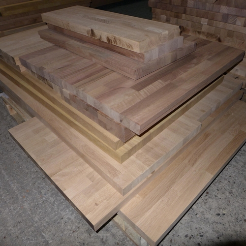 3170 - Quantity of Solid Oak Off-Cuts * This Lot Is Subject  To VAT