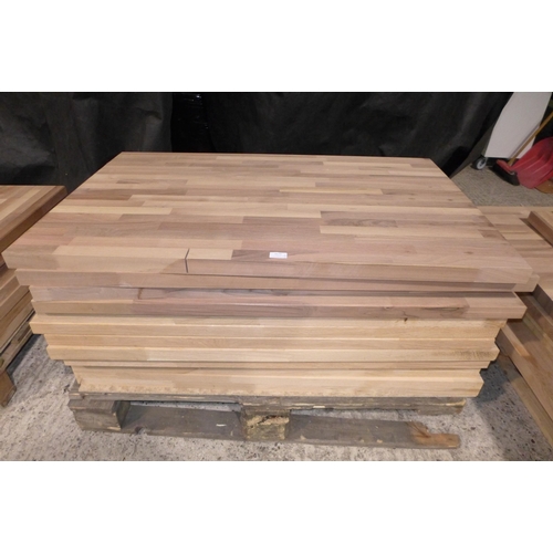 3171 - Quantity of Solid Oak Off-Cuts * This Lot Is Subject  To VAT