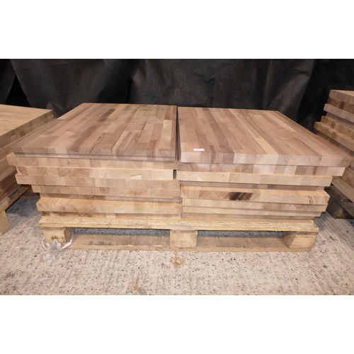 3172 - Quantity of Solid Oak Off-Cuts * This Lot Is Subject  To VAT