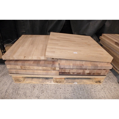 3173 - Quantity of Solid Oak Off-Cuts * This Lot Is Subject  To VAT