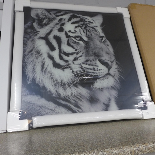 1730 - A glass wall art panel depicting a tiger