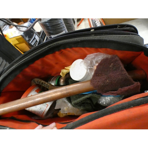 2048 - Magma tool case, approx. 30 plumbing items: pipe joints, fixings, etc., & Snap-On Technical Data boo... 