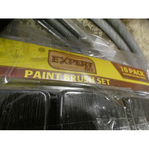 2106 - 5 Packs of 10 unused paint brushes