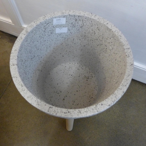 1335 - A grey granite effect planter (2802827)   #