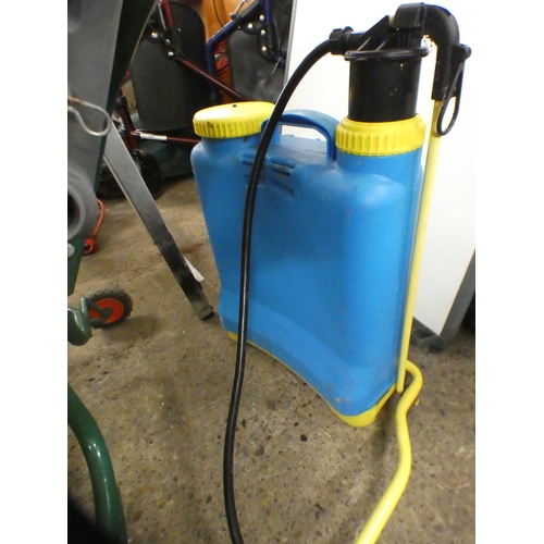 2390 - 3 garden pressure sprayers