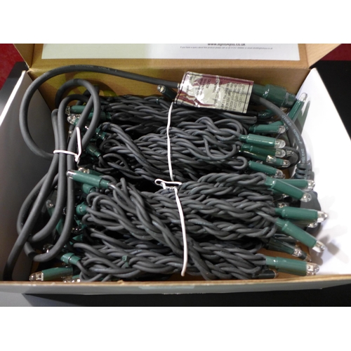 3058 - Outdoor LED string lights ( 245-799) * This lot is subject to vat