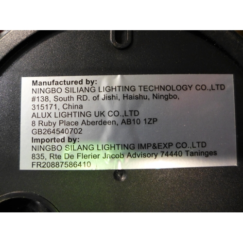 3064 - A twin head motion sensor light