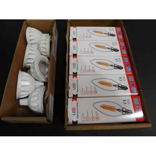 3114 - Qty. of LED bulbs (6 x GU5.3, 5 x screw C35)