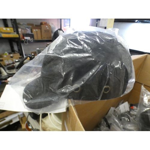 2142 - Large box of approx. 30 items of PPE, mainly goggles