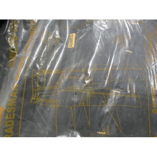 2165 - 3 Dewalt workwear T-shirts RRP £25/item with pr. of workwear trousers, size 42 X29 RRP £55