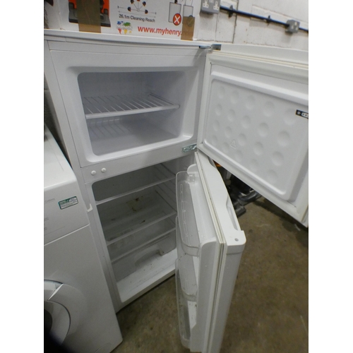 2356 - Currys Essentials 80/20 fridge freezer