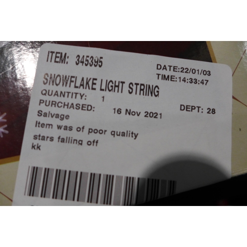 3004 - 4 boxes of Snowflake Light String   (246 -308)* This lot is subject to vat