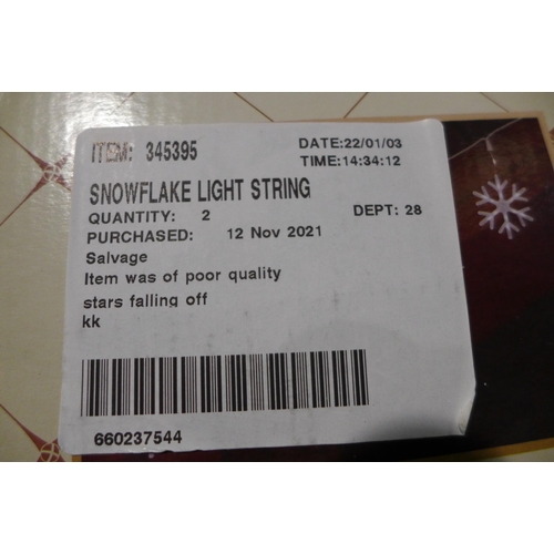 3004 - 4 boxes of Snowflake Light String   (246 -308)* This lot is subject to vat