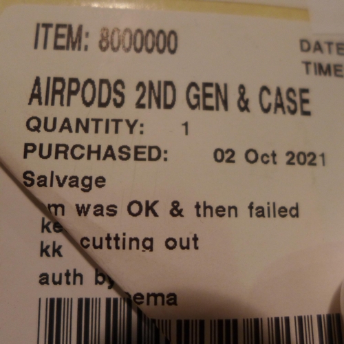 3234 - Airpods 2Nd Gen & Case   (244-248)  * This Lot Is Subject To Vat