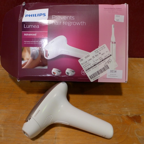 3214 - Philips Lumea epilator, original RRP £229.99 + VAT (245-222) * This lot is subject to VAT