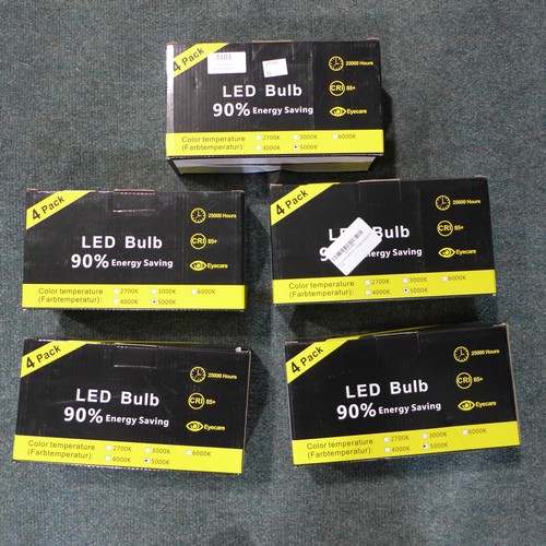 3104 - 5 Boxes of 4 (20 in total) E26/E27 LED bulbs