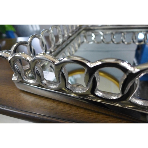 1453 - A square chain linked chrome and mirrored cocktail tray, 35cms (GW207717)   #