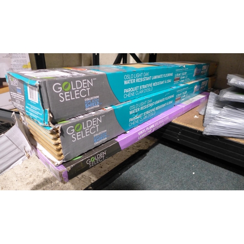 3173 - 3 Packs of Vinyl / Laminate Flooring (Oslo & Light Oak) (245-336,338,339/905) * This lot is subject ... 
