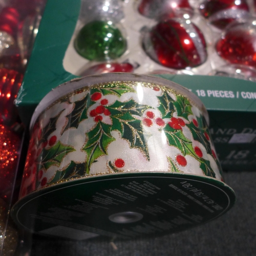 3188 - Ks Wire Edged Ribbon, Two Mixed Packs Of Christmas ornaments       (247-602) * This lot is subject t... 