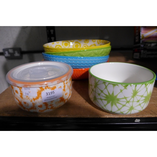 3195 - Mixed Stoneware Serve Bowls (246-277)