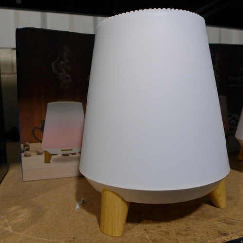 3203 - Atmos Diffuser Bluertooth Speaker & Lamp + 3 Oils    (247-691) * This lot is subject to vat
