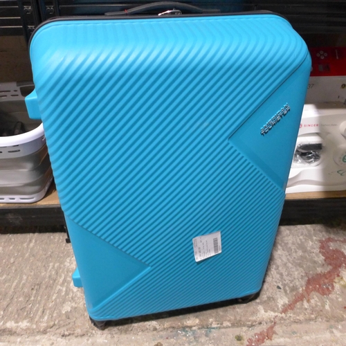 3214 - At Zakk Large Hardside Spinner case       (247-622) * This lot is subject to vat