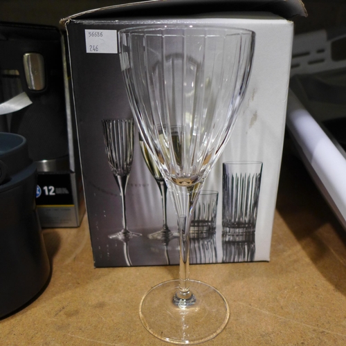 3226 - Royal Doulton Crystal Linear Wine Glasses (246-186)