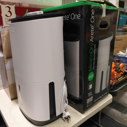 3234 - Meaco Dehumidifier 18L , Original Rrp £169.99 + Vat   (247-618) * This lot is subject to vat