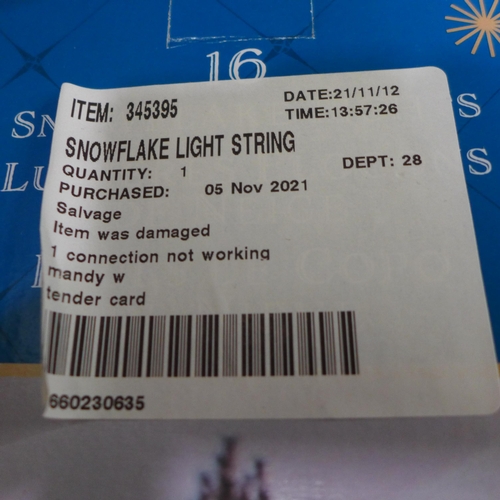 3262 - Snowflake Light String and Faux Fur Throw (With Pillow Covers)    (244-816,839)  * This lot is subje... 