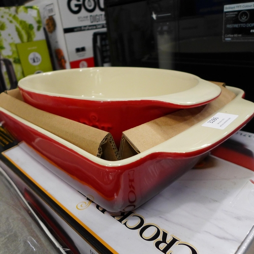 3286 - Crockpot Oven Dish 2Pce Red   (249-814)  * This lot is subject to vat