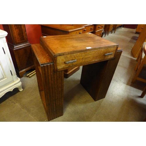 36 - A small Art Deco oak desk