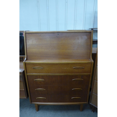 72 - A Jentique teak bureau