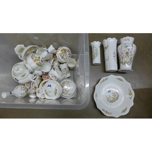 1259 - A collection of china including Aynsley, Hammerley and Royal Albert**PLEASE NOTE THIS LOT IS NOT ELI... 