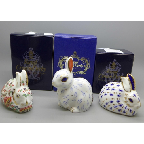 683 - Three Royal Crown Derby Rabbit paperweights, Snowy Rabbit, an exclusive for the Collectors Guild, 21... 