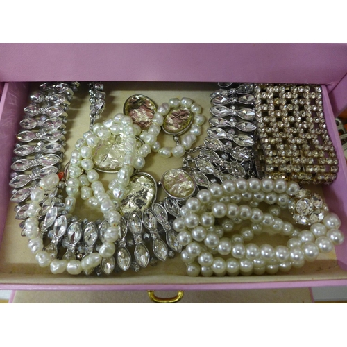 767 - Two jewellery boxes and costume jewellery